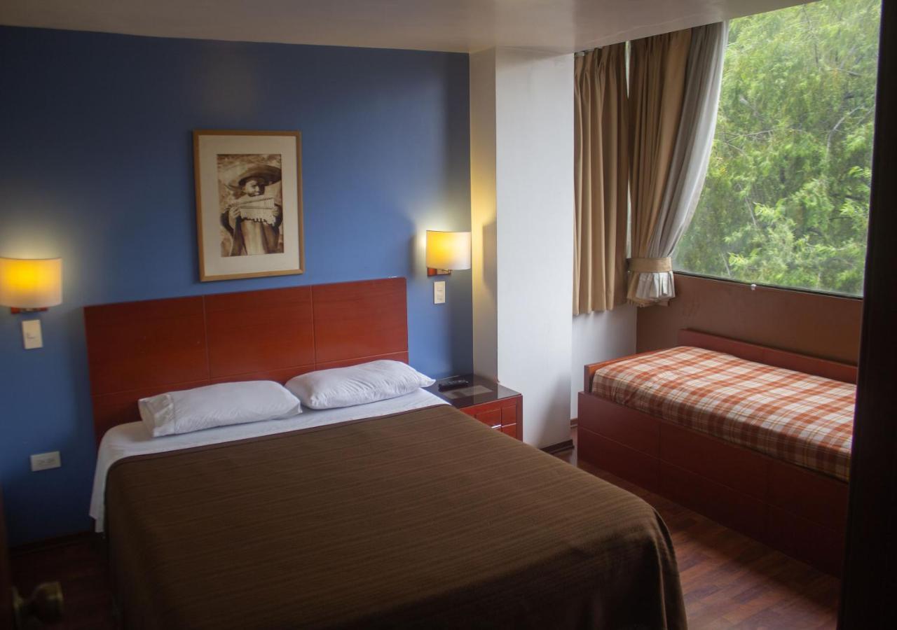 קיטו Filatelia Suites & Travel מראה חיצוני תמונה