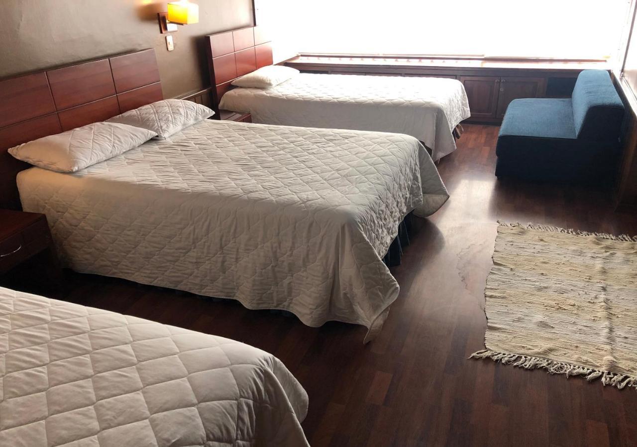 קיטו Filatelia Suites & Travel חדר תמונה