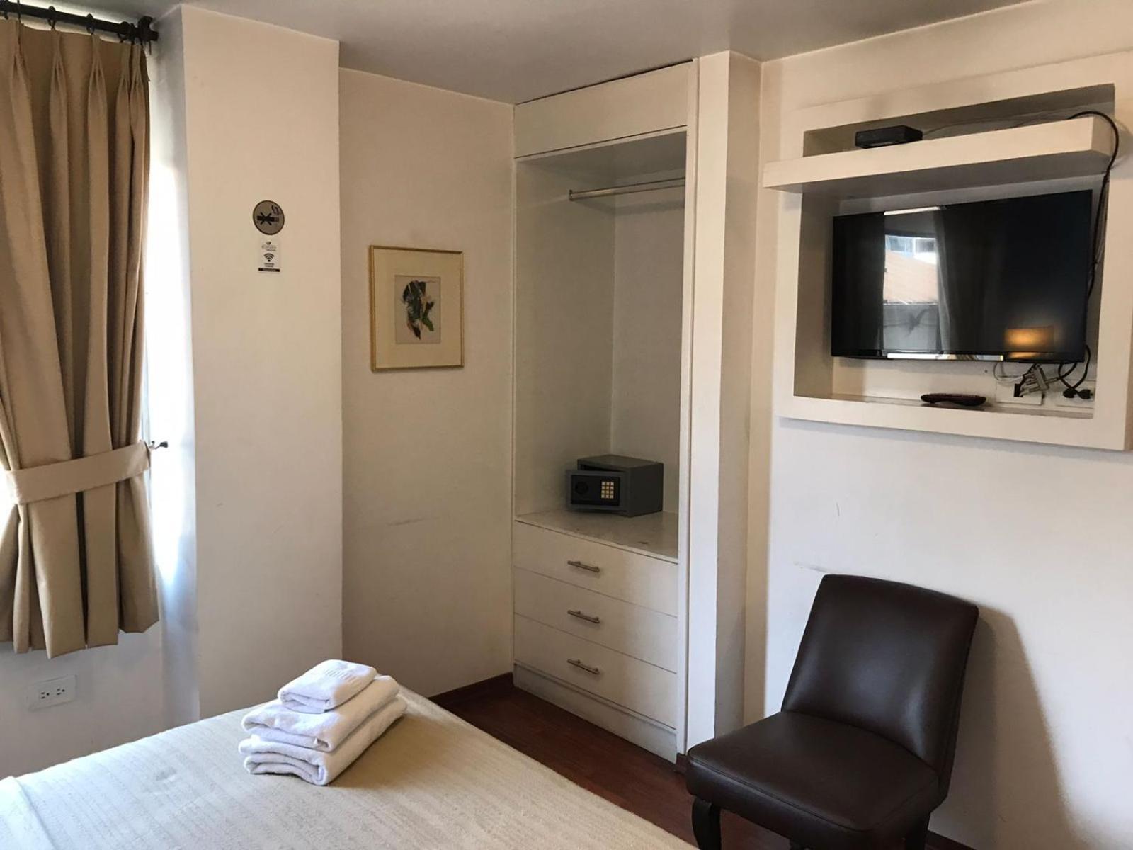 קיטו Filatelia Suites & Travel מראה חיצוני תמונה