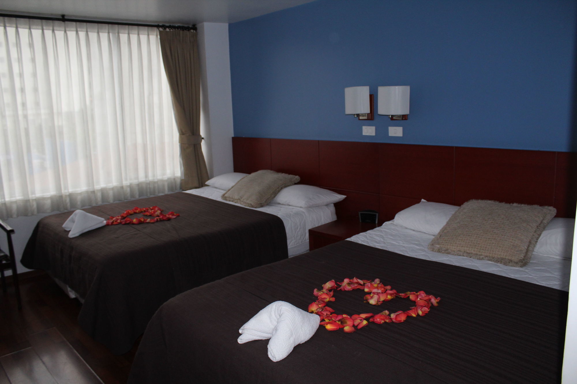 קיטו Filatelia Suites & Travel מראה חיצוני תמונה
